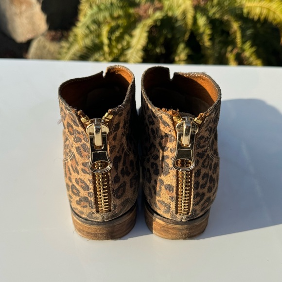 Aldo suede leopard booties with zipper, women’s 6.5 - Picture 8 of 9